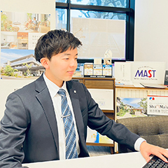 スタッフ紹介 組坂 陸プロフィール写真