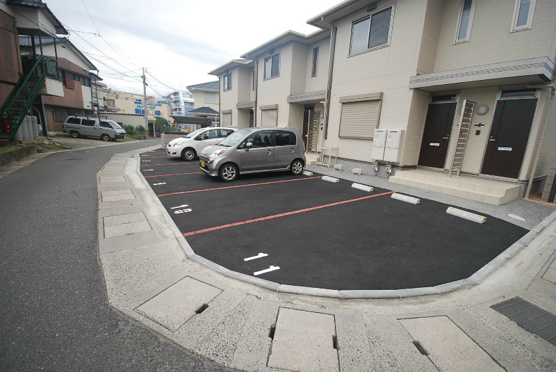 スペランツァ 駐車場