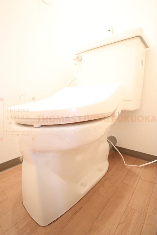 フェアコート春日 トイレ　※別号室参考写真