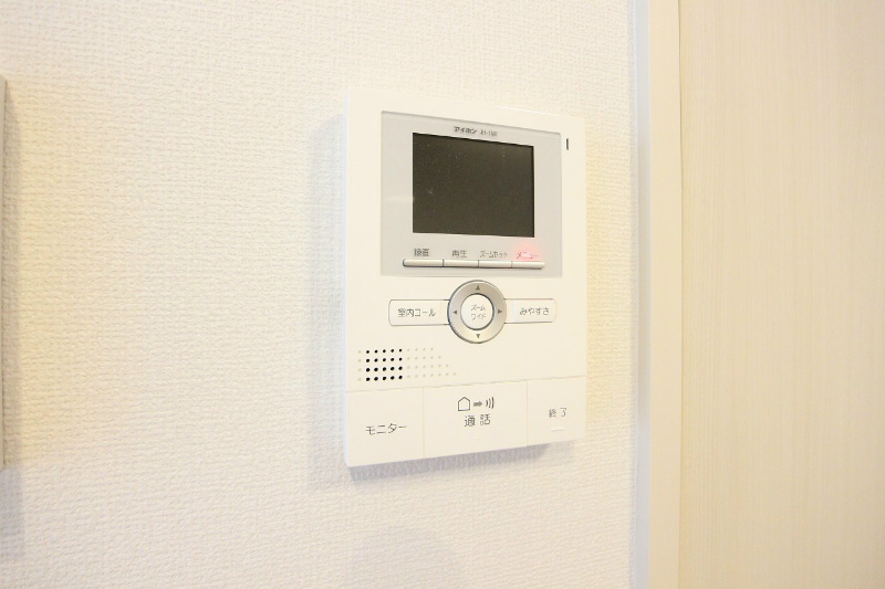 アムールオーブ モニターホンで来客者を確認できて安心です。