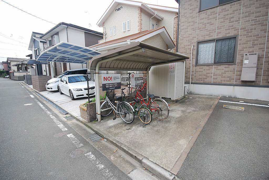 エクセル 外観写真