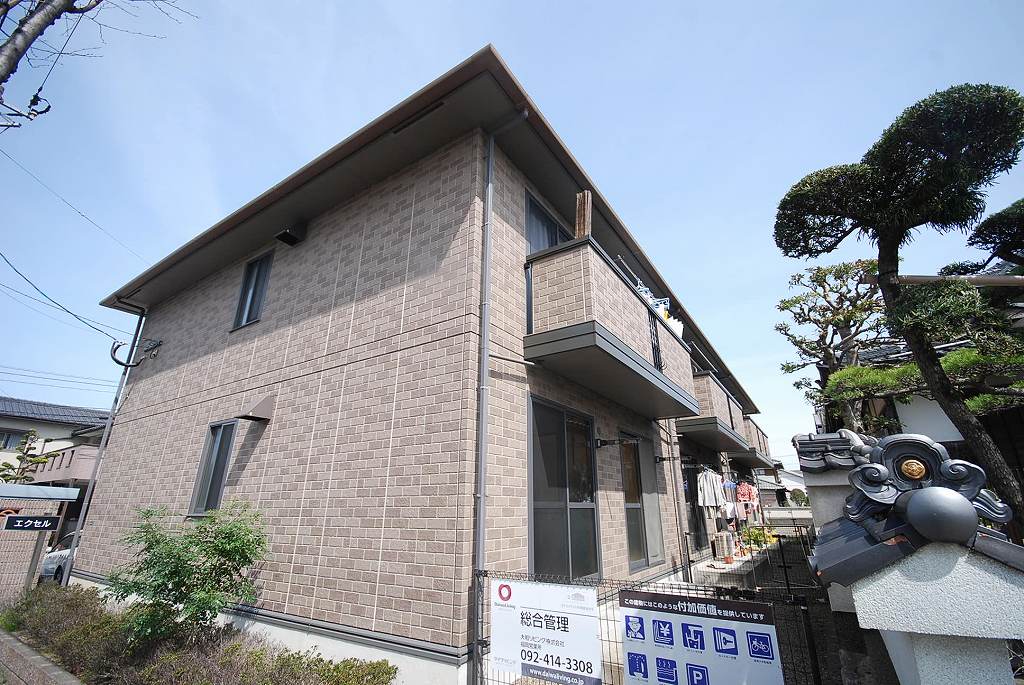 エクセル 外観写真