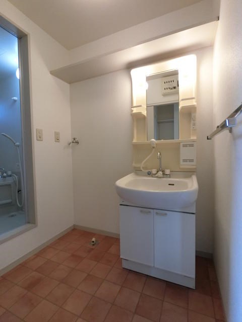 パークサイド若宮 ※別号室の参考写真になります。
