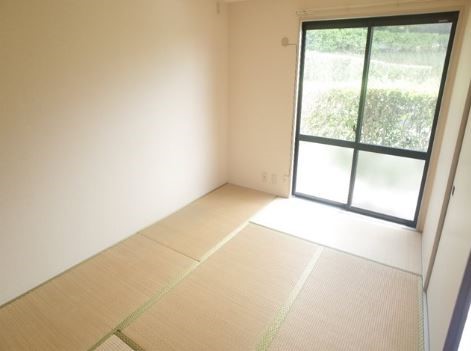 パークサイド若宮 ※別号室の参考写真になります。