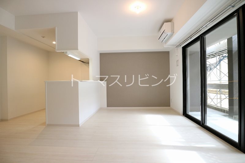 CINQ IWASE BLD リビング