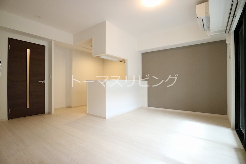 CINQ IWASE BLD リビング