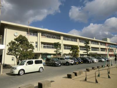 アンフェニ 新宮町立立花小学校