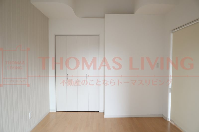 エルスタンザ春日原 洋室　※別号室参考写真