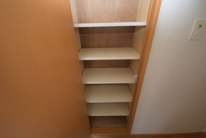 サンプレイズ春日 収納
