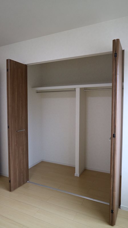 エルヴィータ箱崎 ※別号室の参考写真になります。