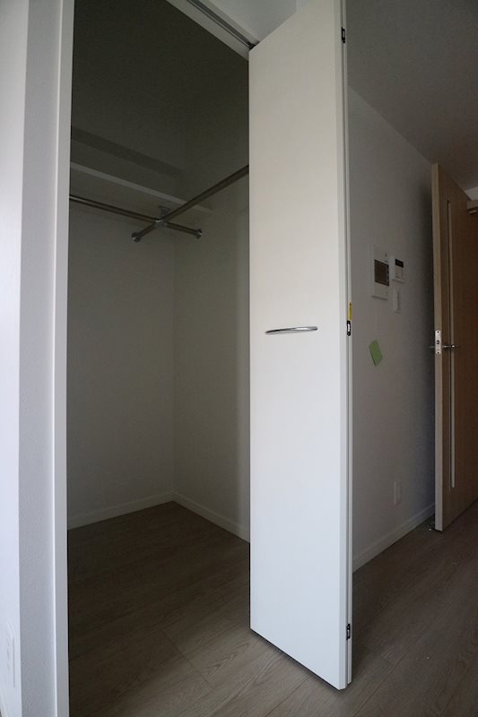 エンクレスト千早 ※別号室の参考写真になります。