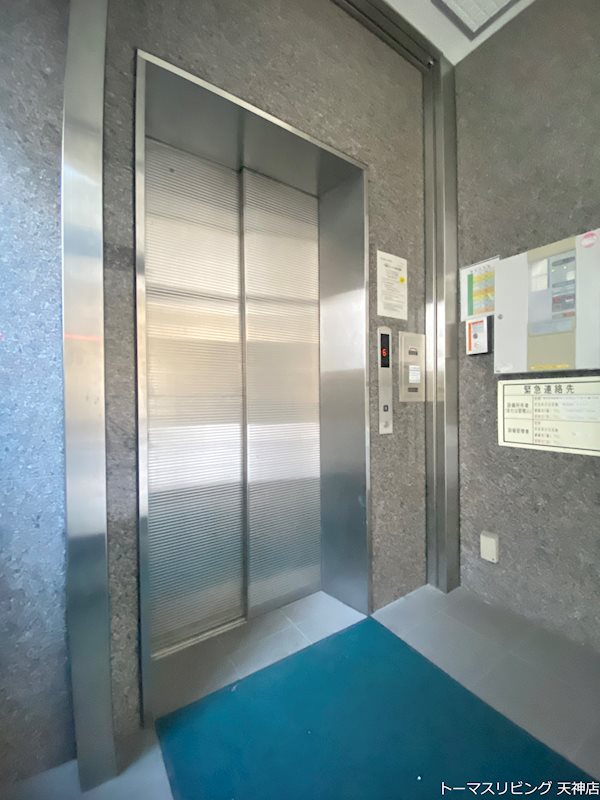 シェスワ天神北 ロビー