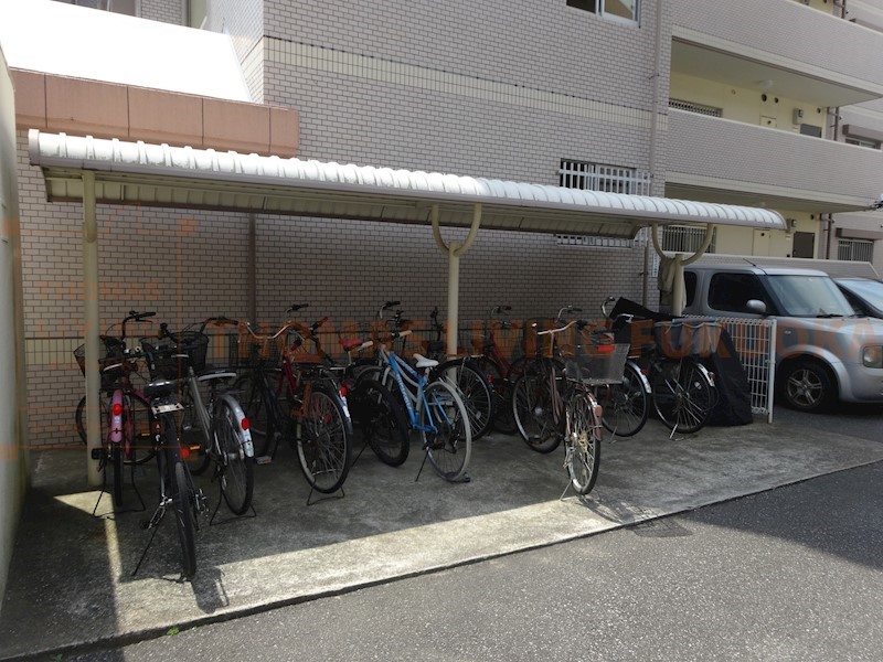 エクセレント中嶋 駐輪場