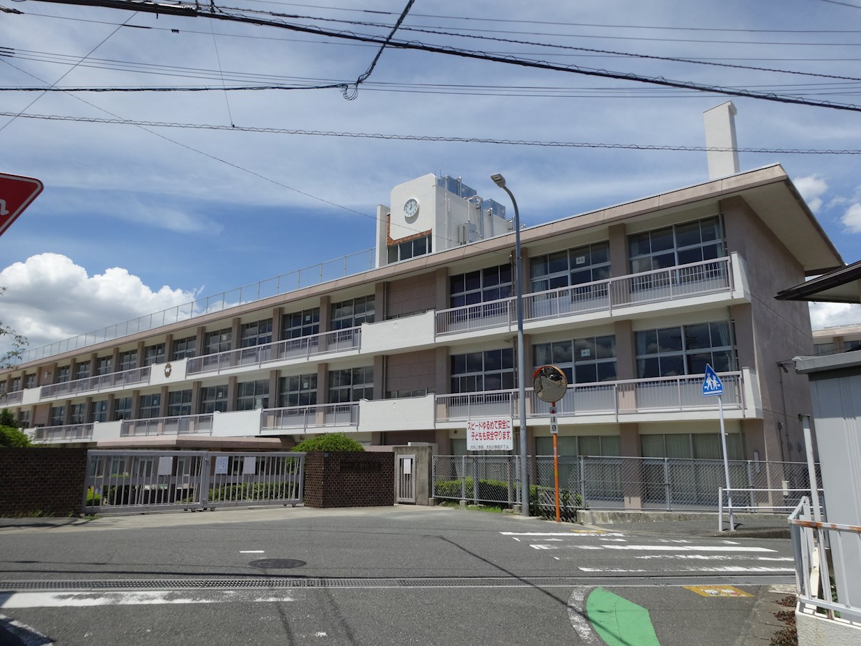 ベル　フルール 大野城市立大利小学校