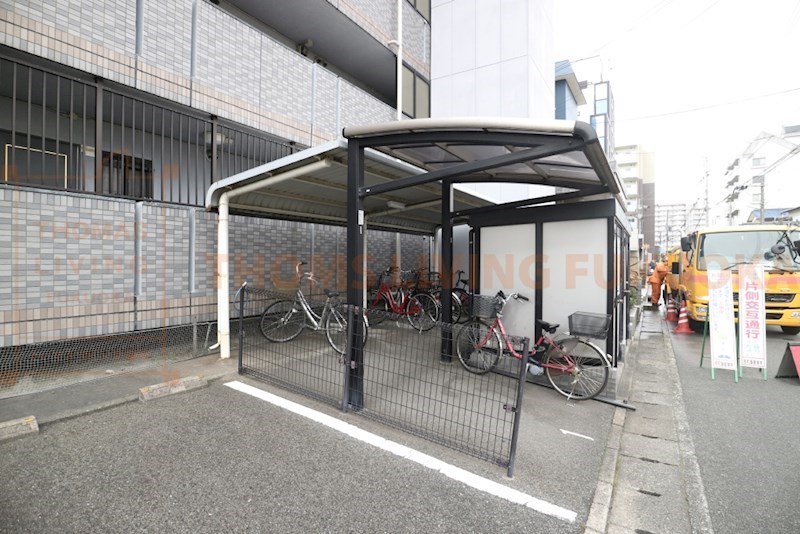 パークロード日の出 駐輪場