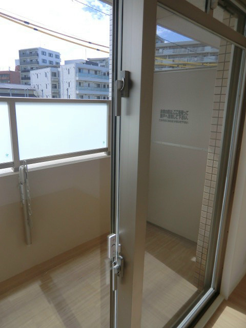 エスペラージュ香椎駅前 ※別号室の参考写真になります。