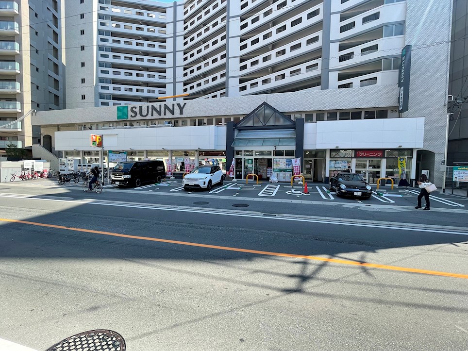 レフィナード南山荘 サニー平尾店