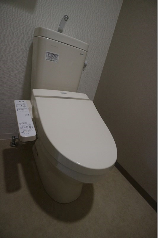 アストラル東比恵 ※別号室の参考写真になります。