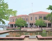 フレグランス川久保B 福岡女学院大学
