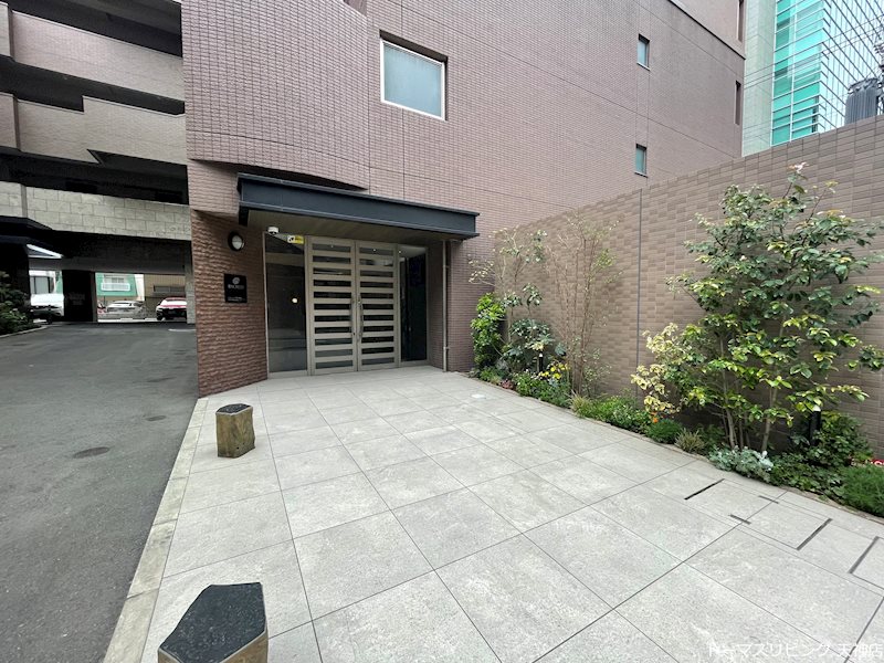 エンクレスト天神WING エントランス