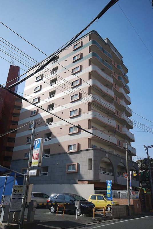 外観 2006年築のタイル張りのオシャレなマンション