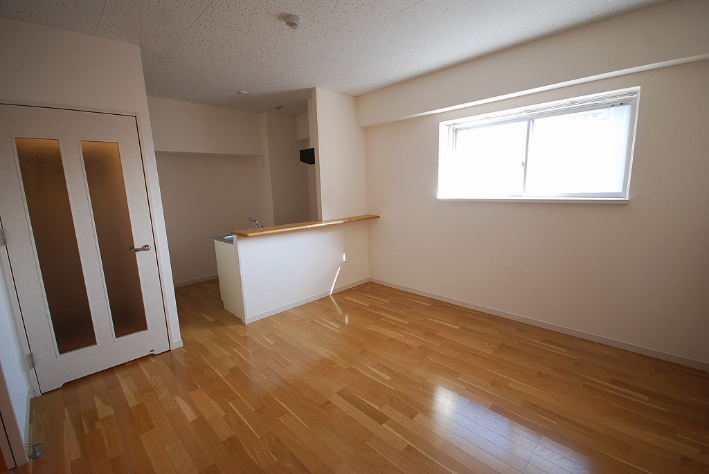 ベルパークⅡ リビング　同物件別部屋参考写真