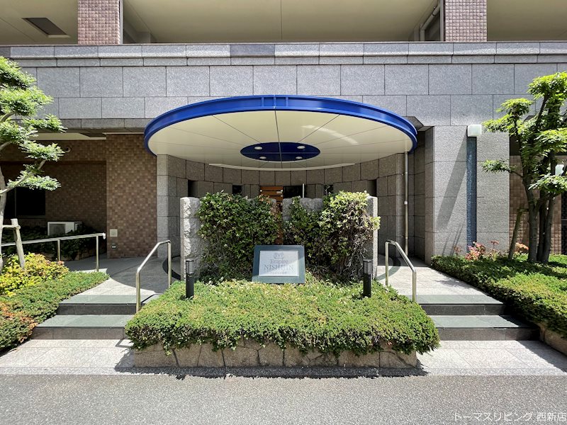 アンピール西新 エントランス