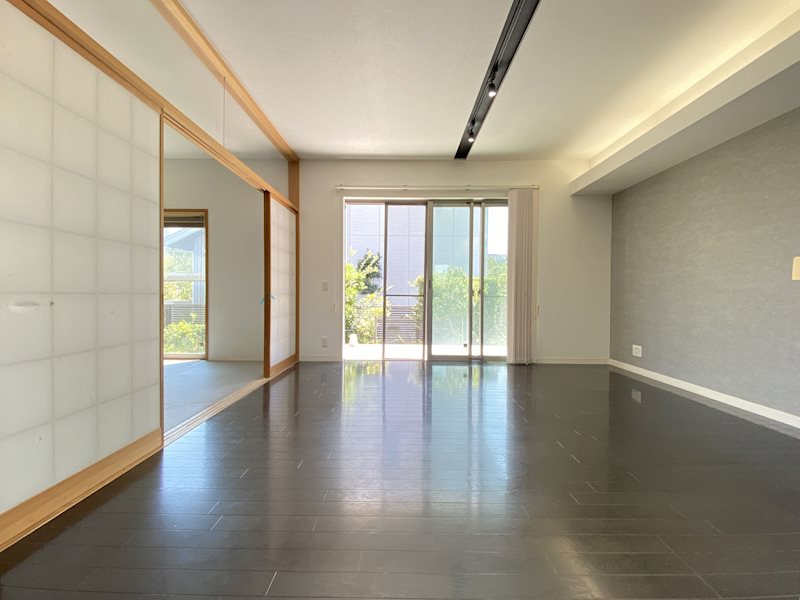 照葉2丁目戸建 リビング