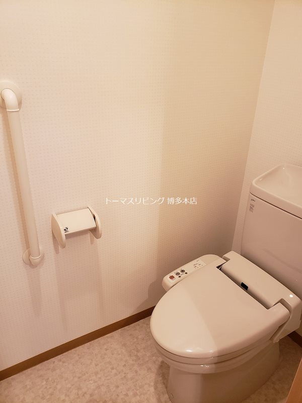 博多プレイス ※別号室の参考写真になります。