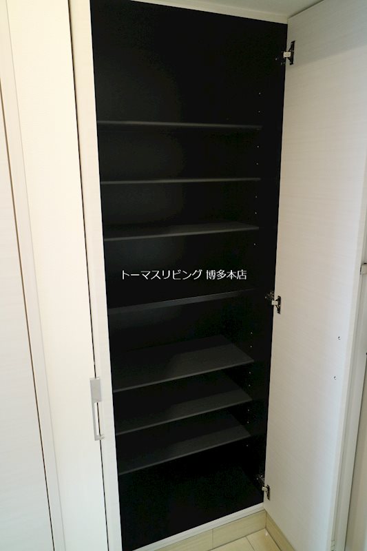 ラクラス博多 ※別号室の参考写真になります。
