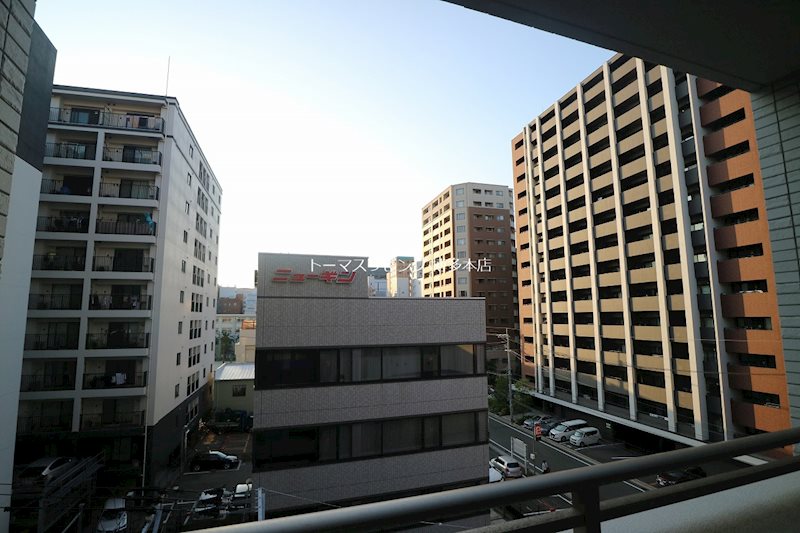 ラクラス博多 ※別号室の参考写真になります。