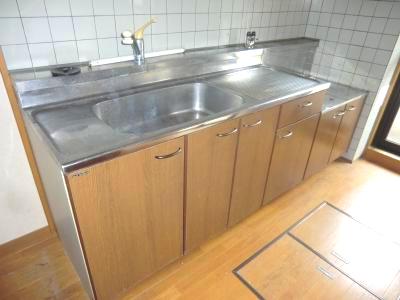 エクセレント大和 キッチン　※別号室参考写真