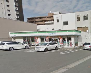 ヴォーヌンク博多駅東 ﾌｧﾐﾘｰﾏｰﾄ 筑紫通比恵町店