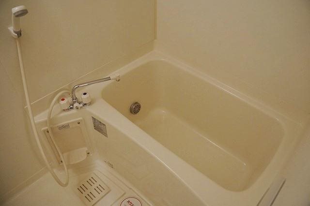 S-FORT箱崎東 ※別号室の参考写真になります。