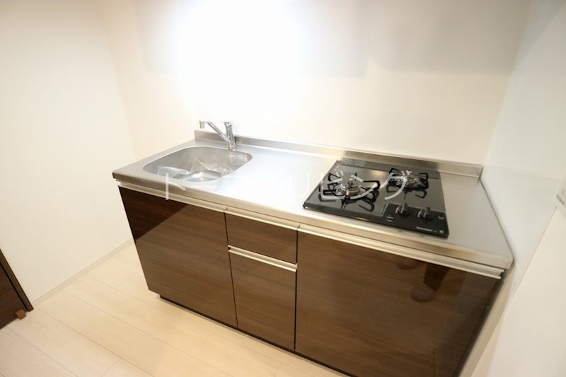 CINQ IWASE BLD キッチン