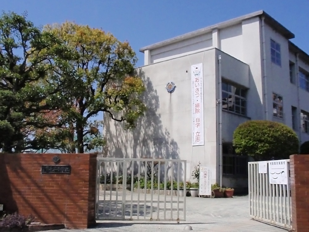 THE　LINDOS 福岡市立千早小学校
