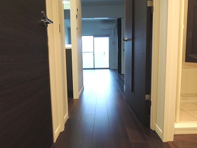 エンクレスト大橋 玄関　※別号室参考写真