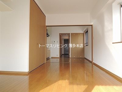 パークレジデンス 洋室です。