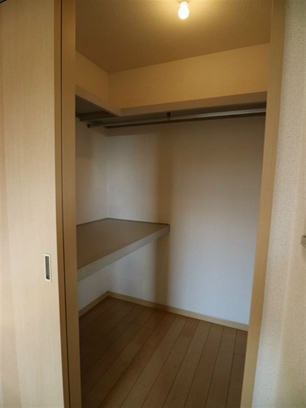 コーポポラリス ウォークインクローゼットです。