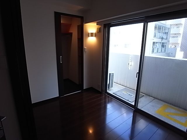 アイセレブ箱崎駅前 ※別号室の参考写真になります。
