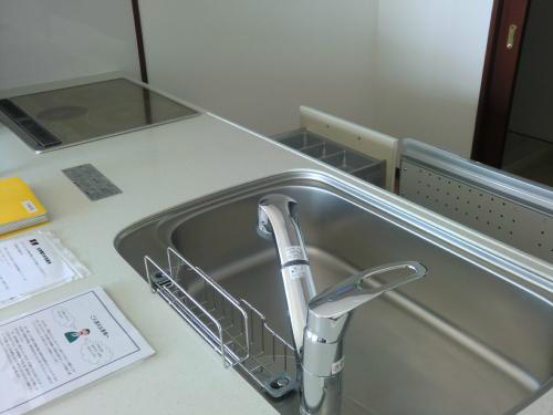 ニューガイア空港通り 同じシリーズ参考写真です。