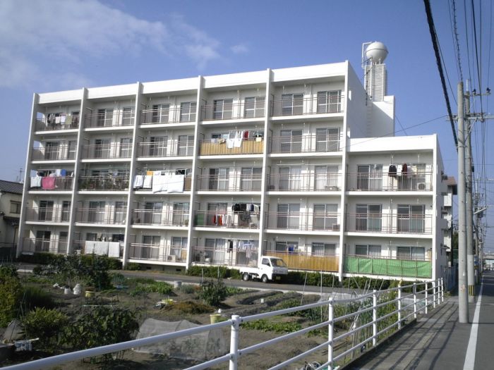 外観 室内リノベーション済