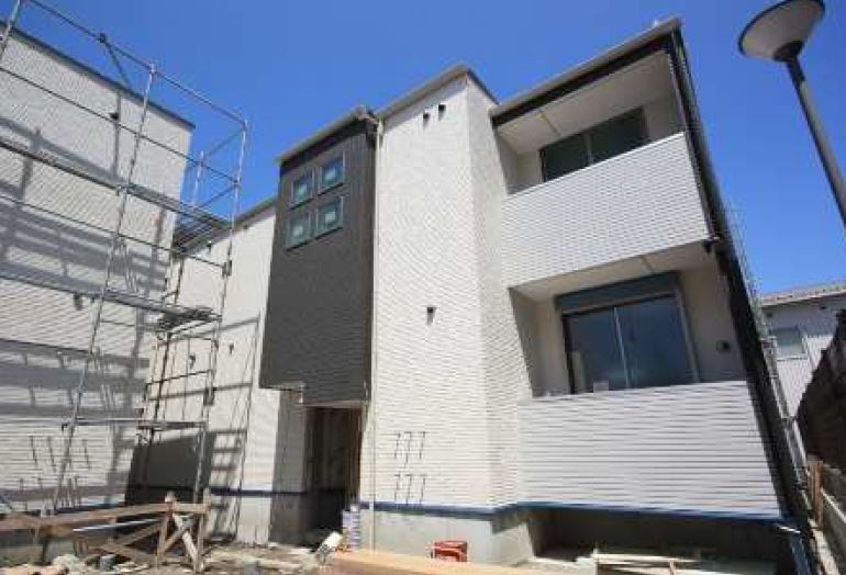 外観　建築中
