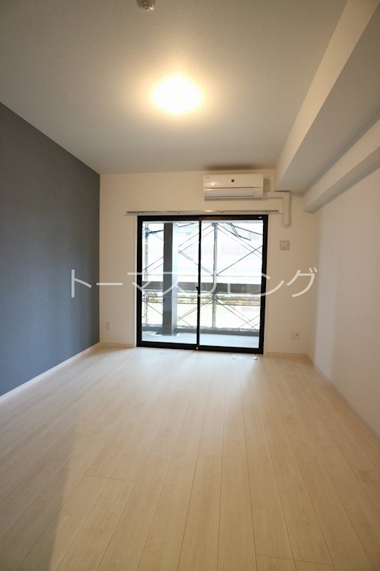 CINQ IWASE BLD リビング