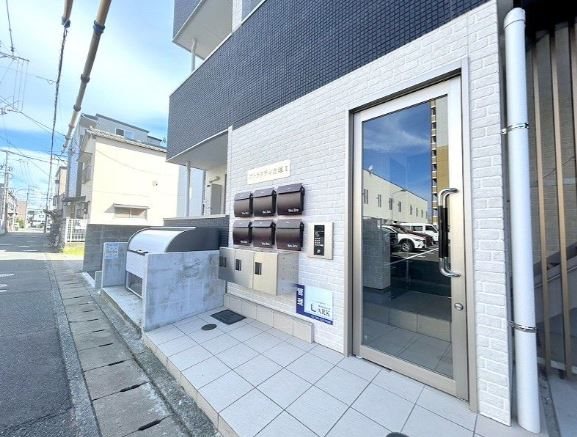 アトラクティ吉塚Ⅰ エントランス