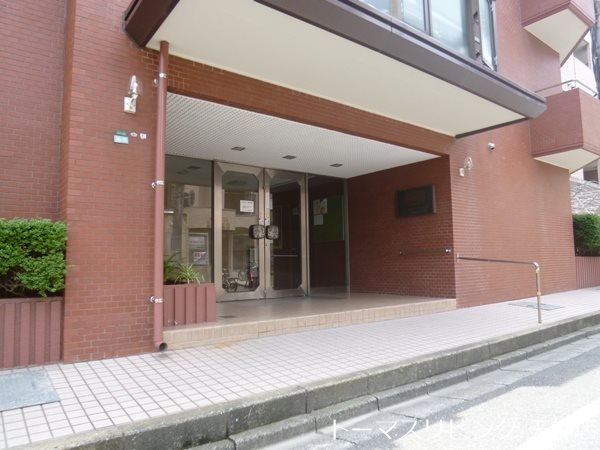 ライオンズマンション高砂 エントランス