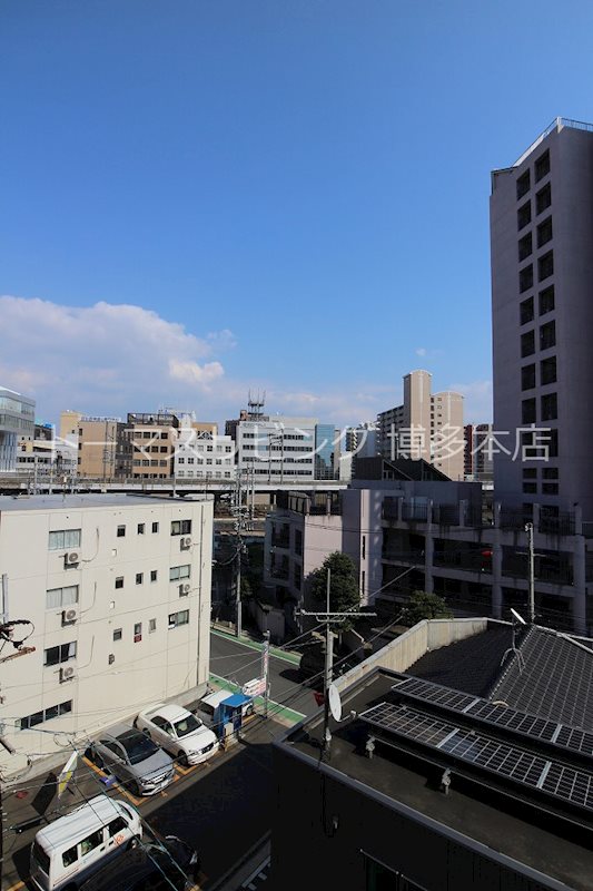 ジオ・イニシア博多駅前  別階層参考写真