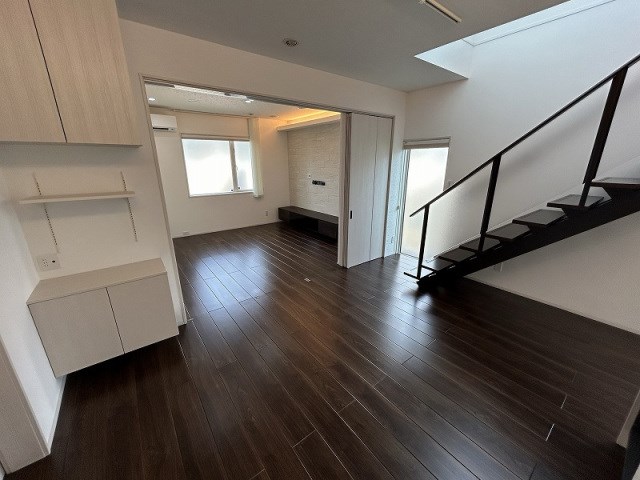 志免町片峰中央３丁目戸建て リビング