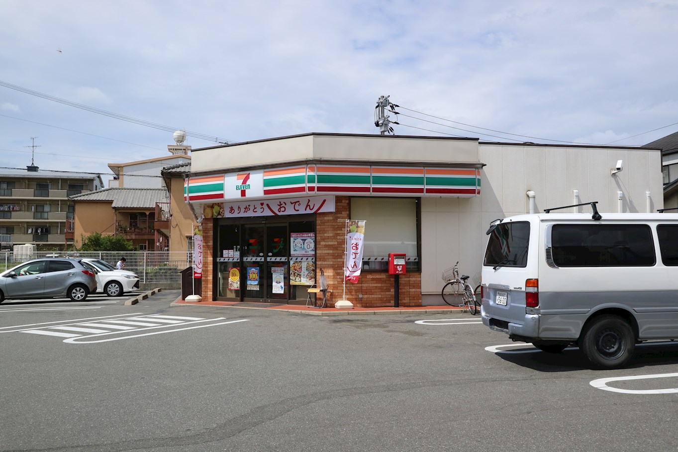 ヴィラコンフォート ｾﾌﾞﾝｲﾚﾌﾞﾝ 志免西小学校前店