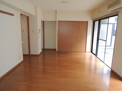 クレスティ博多 参考写真